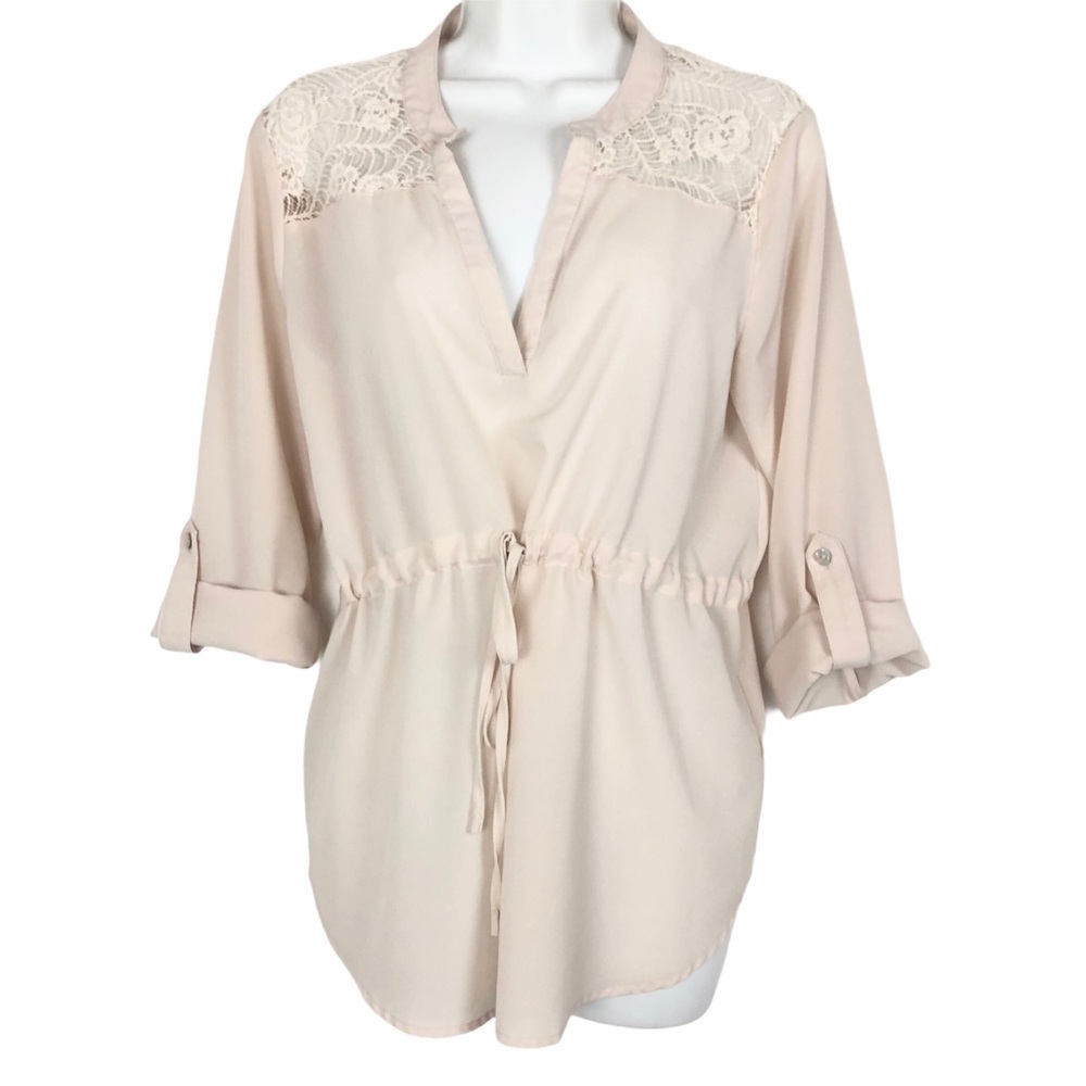 Daytrip Lace Top, Gathered Waist, Roll Tab Blouse